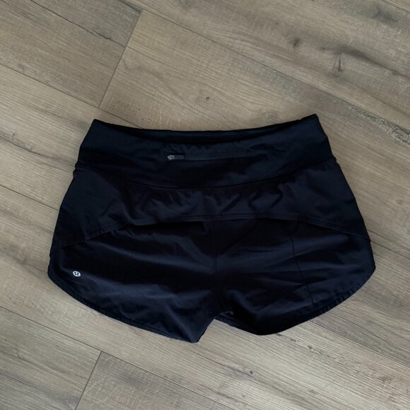 Lululemon Speed Up Short Size 8 - Picture 3 of 4